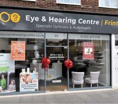 Aluminium Shopfront – Optician
